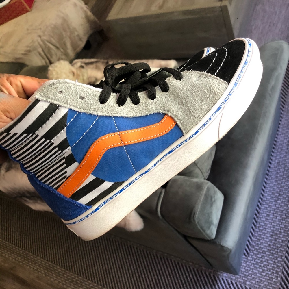 Preowned vans